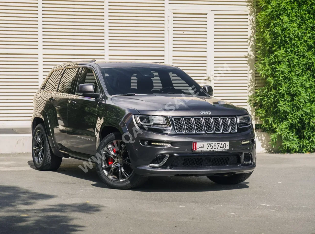Jeep  Grand Cherokee  SRT  2015  Automatic  56,000 Km  8 Cylinder  Four Wheel Drive (4WD)  SUV  Gray
