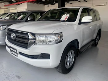  Toyota  Land Cruiser  GX  2018  Automatic  191,000 Km  6 Cylinder  Four Wheel Drive (4WD)  SUV  White  With Warranty