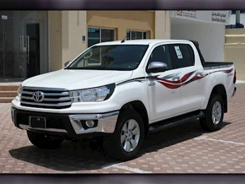 Toyota  Hilux  2020  Automatic  70,000 Km  4 Cylinder  Four Wheel Drive (4WD)  Pick Up  White