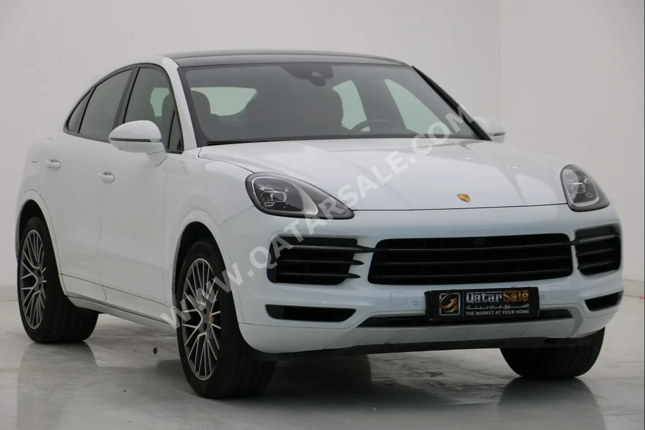 Porsche  Cayenne  Coupe  2022  Automatic  20,000 Km  6 Cylinder  Four Wheel Drive (4WD)  SUV  White  With Warranty