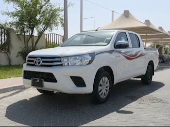  Toyota  Hilux  2020  Manual  182,000 Km  4 Cylinder  Rear Wheel Drive (RWD)  Pick Up  White  With Warranty