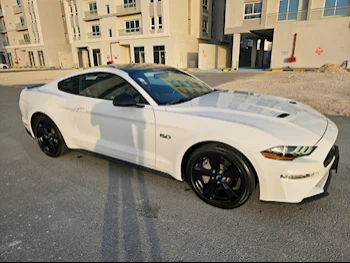 Ford  Mustang  GT  2021  Automatic  20,000 Km  8 Cylinder  Rear Wheel Drive (RWD)  Coupe / Sport  White  With Warranty
