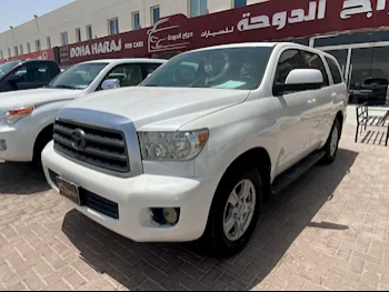 Toyota  Sequoia  2015  Automatic  447,000 Km  8 Cylinder  Four Wheel Drive (4WD)  SUV  White