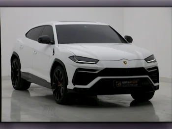 Lamborghini  Urus  2022  Automatic  38,000 Km  8 Cylinder  Four Wheel Drive (4WD)  SUV  White  With Warranty