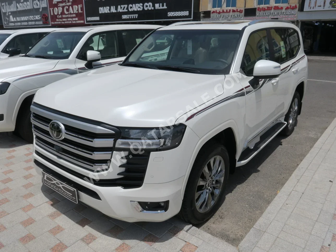 Toyota  Land Cruiser  GXR Twin Turbo  2024  Automatic  600 Km  6 Cylinder  Four Wheel Drive (4WD)  SUV  White  With Warranty