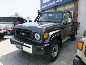 Toyota  Land Cruiser  LX  2024  Manual  0 Km  6 Cylinder  Four Wheel Drive (4WD)  Pick Up  Gray  With Warranty