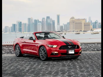 Ford  Mustang  GT  2015  Automatic  89,000 Km  8 Cylinder  Rear Wheel Drive (RWD)  Coupe / Sport  Red