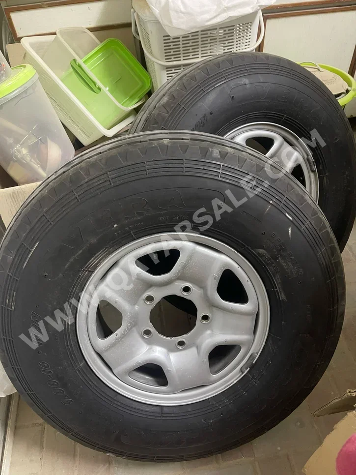Wheel Rims Toyota  Steel /  16''  Silver  4  5