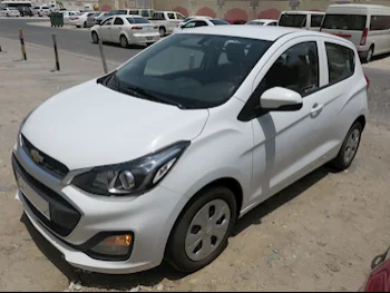 Chevrolet  Spark  2019  Automatic  86,000 Km  4 Cylinder  Front Wheel Drive (FWD)  Hatchback  White