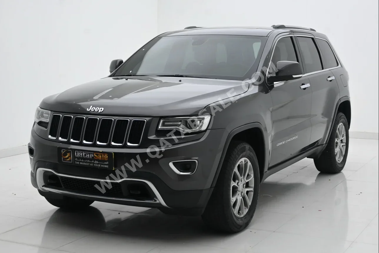  Jeep  Grand Cherokee  Limited  2016  Automatic  180,000 Km  6 Cylinder  Four Wheel Drive (4WD)  SUV  Brown  With Warranty