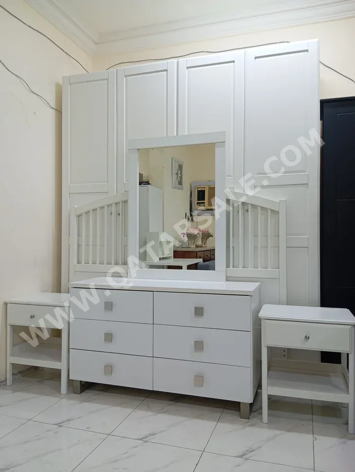 Bedroom Sets - IKEA  - 6 Pieces Set  - White