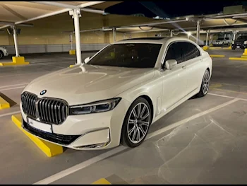 BMW  M-Series  760 Li  2021  Automatic  25,000 Km  12 Cylinder  Rear Wheel Drive (RWD)  Sedan  White  With Warranty