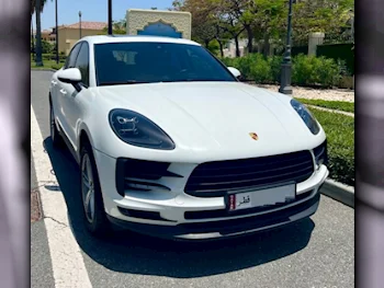 Porsche  Macan  2019  Automatic  49,500 Km  4 Cylinder  Four Wheel Drive (4WD)  SUV  White