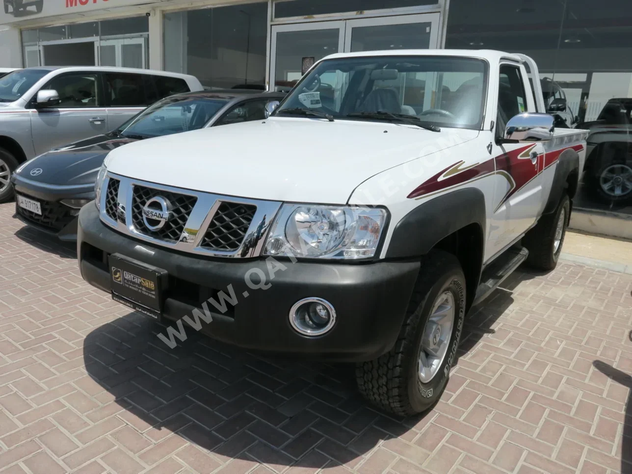 Nissan  Patrol  Pickup  2024  Manual  0 Km  6 Cylinder  Four Wheel Drive (4WD)  Pick Up  White  With Warranty