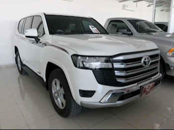 Toyota  Land Cruiser  GXR  2023  Automatic  14,000 Km  6 Cylinder  Four Wheel Drive (4WD)  SUV  White  With Warranty