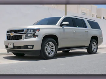 Chevrolet  Suburban  LS  2016  Automatic  118,000 Km  8 Cylinder  Four Wheel Drive (4WD)  SUV  Gold  With Warranty