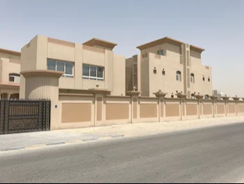Buildings, Towers & Compounds - Family Residential  - Al Rayyan  - Old Al Rayyan  For Sale