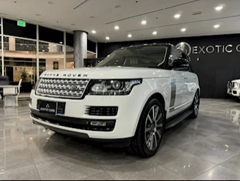 Land Rover  Range Rover  Vogue SE Super charged  2015  Automatic  93,000 Km  8 Cylinder  Four Wheel Drive (4WD)  SUV  White