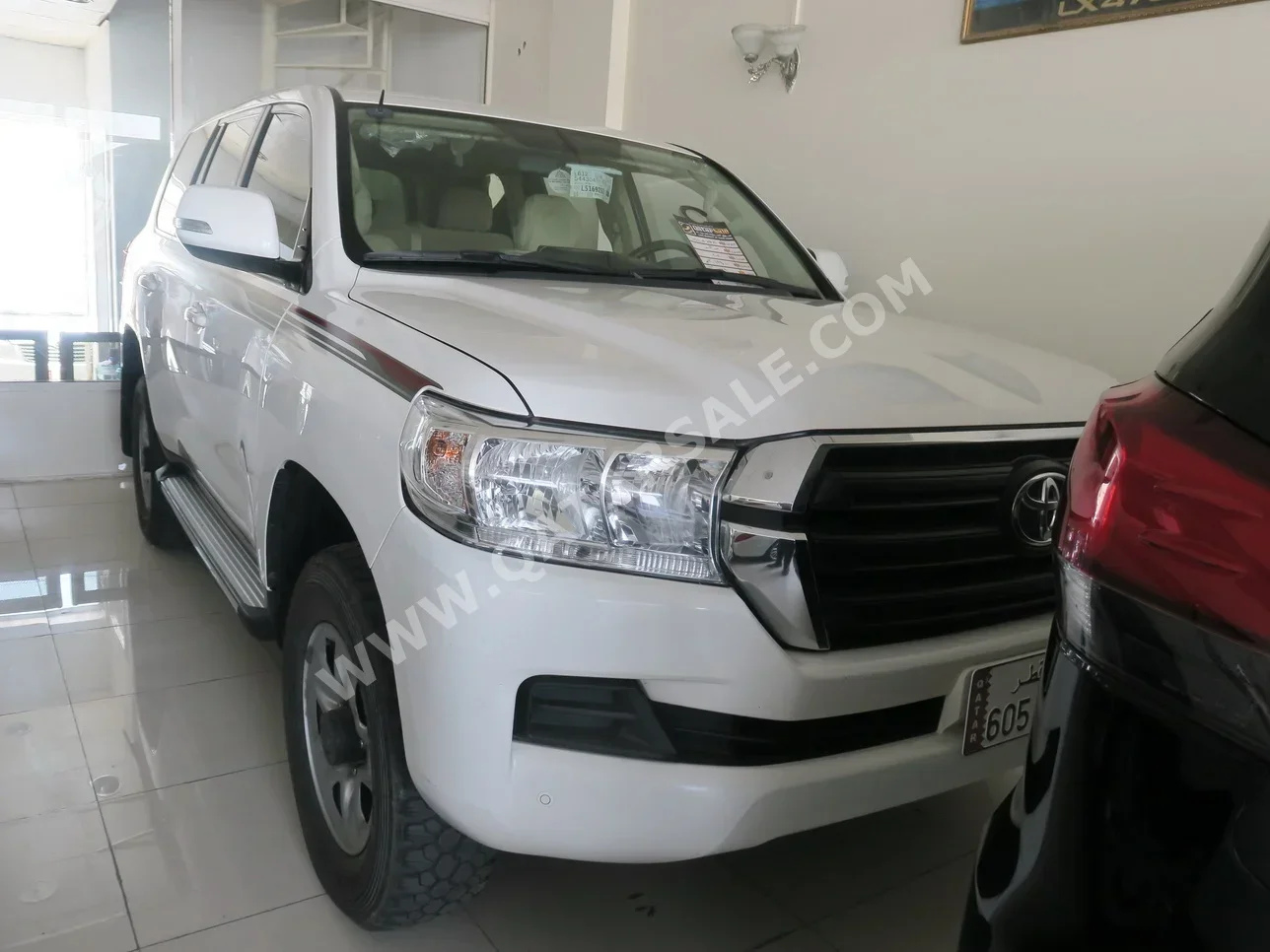  Toyota  Land Cruiser  GX  2020  Automatic  196,000 Km  6 Cylinder  Four Wheel Drive (4WD)  SUV  White  With Warranty