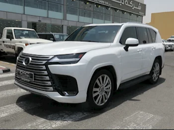Lexus  LX  600 VIP  2023  Automatic  5,000 Km  6 Cylinder  Four Wheel Drive (4WD)  SUV  White  With Warranty