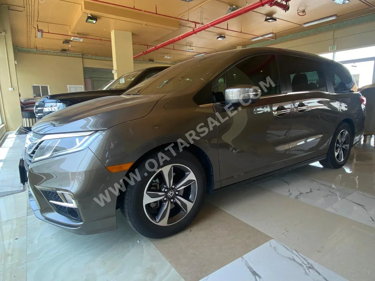  Honda  Odyssey  Touring  2020  Automatic  96,000 Km  6 Cylinder  Four Wheel Drive (4WD)  SUV  Brown  With Warranty