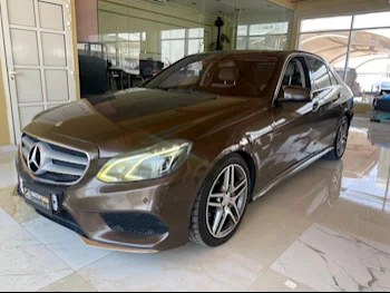 Mercedes-Benz  C-Class  300  2014  Automatic  200,000 Km  4 Cylinder  Rear Wheel Drive (RWD)  Coupe / Sport  Brown