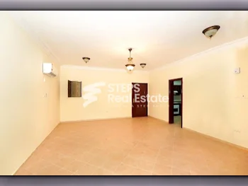 2 Bedrooms  Apartment  For Rent  in Doha -  Fereej Bin Mahmoud  Not Furnished