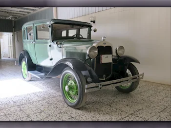 Ford  Classic  1930  Manual  0 Km  4 Cylinder  Rear Wheel Drive (RWD)  Sedan  Forest Green