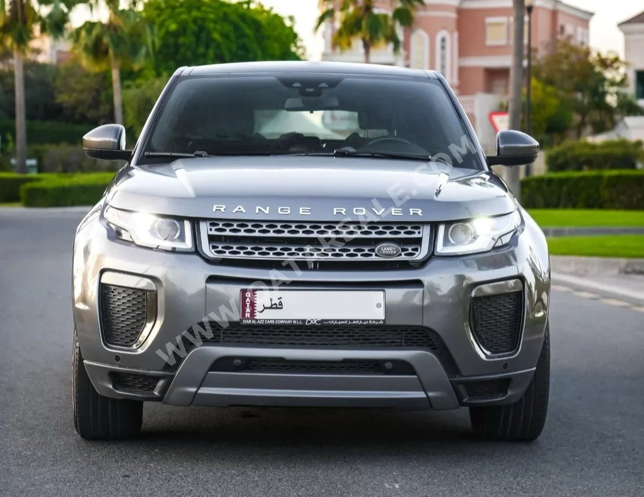 Land Rover  Evoque  2018  Automatic  47,000 Km  4 Cylinder  Four Wheel Drive (4WD)  SUV  Silver