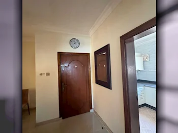 2 غرف نوم  شقة  للايجار  في الدوحة -  المطار  مفروشة بالكامل