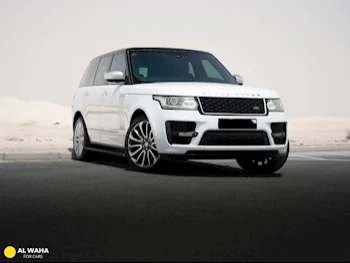 Land Rover  Range Rover  Vogue SE Super charged  2015  Automatic  103,000 Km  8 Cylinder  Four Wheel Drive (4WD)  SUV  White