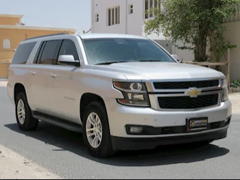 Chevrolet  Suburban  LT  2016  Automatic  118,560 Km  8 Cylinder  Four Wheel Drive (4WD)  SUV  Silver