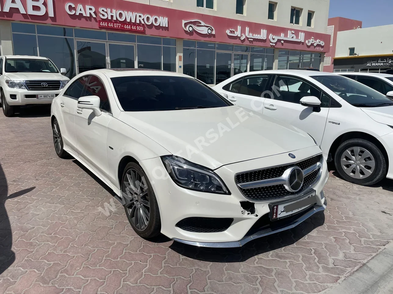Mercedes-Benz  CLS  500  2014  Automatic  139,000 Km  8 Cylinder  Four Wheel Drive (4WD)  Sedan  White