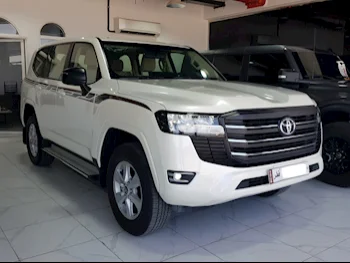 Toyota  Land Cruiser  GXR Twin Turbo  2023  Automatic  19,000 Km  6 Cylinder  Four Wheel Drive (4WD)  SUV  White  With Warranty