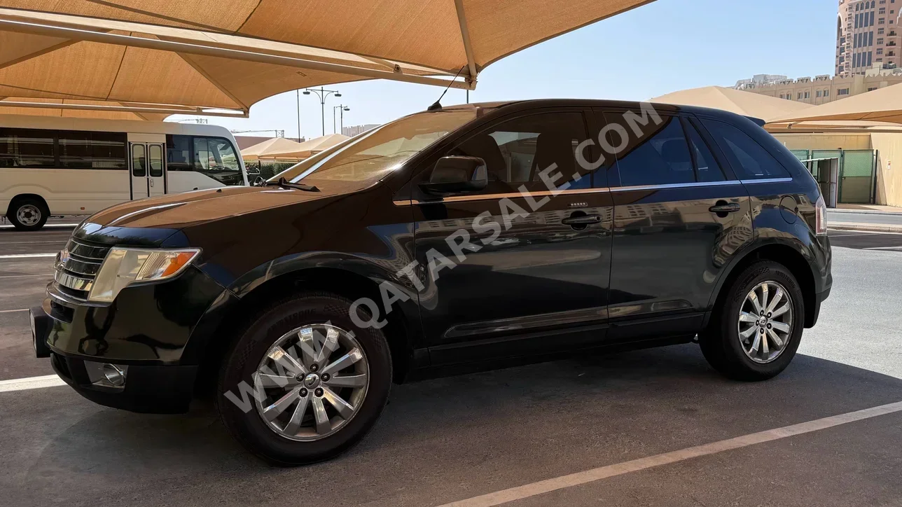 Ford  Edge  Limited  2010  Automatic  160,000 Km  6 Cylinder  All Wheel Drive (AWD)  SUV  Black