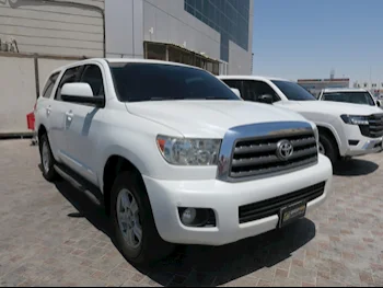 Toyota  Sequoia  2015  Automatic  339,000 Km  8 Cylinder  Four Wheel Drive (4WD)  SUV  White