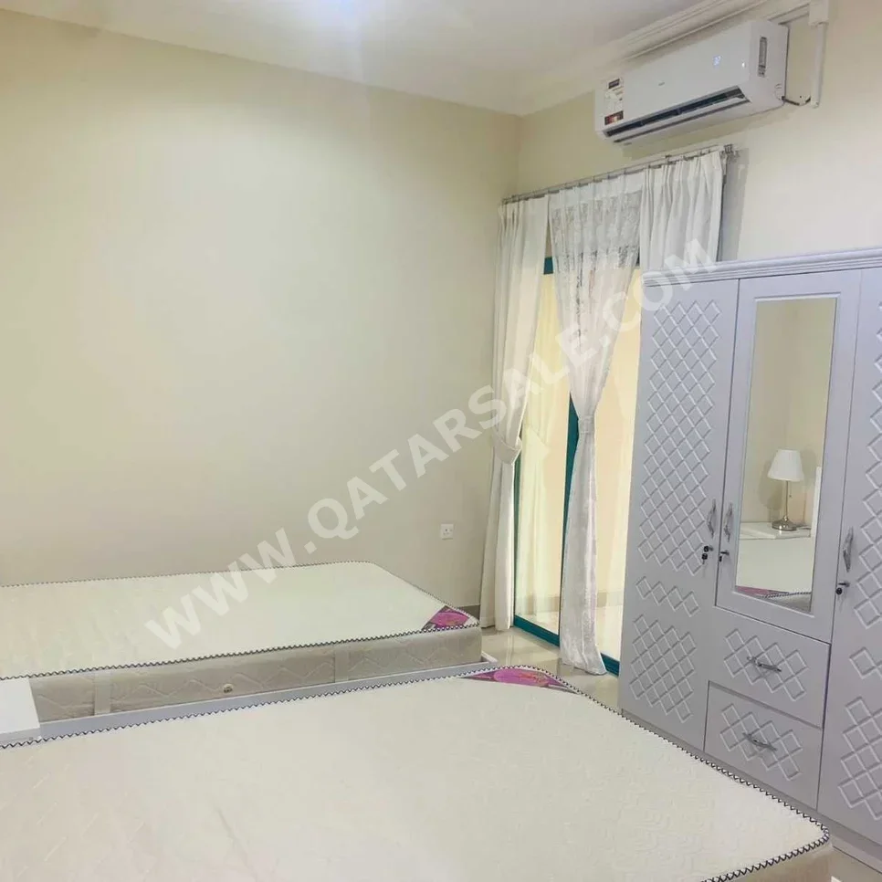 4 غرف نوم  شقة  للايجار  في الدوحة -  الغانم  مفروشة بالكامل
