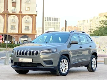 Jeep  Cherokee  Sport  2021  Automatic  63,000 Km  6 Cylinder  Four Wheel Drive (4WD)  SUV  Gray  With Warranty