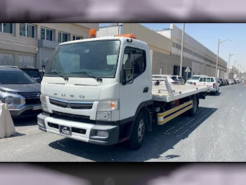 FUSO  Canter  2018  Manual  102,000 Km  6 Cylinder  Rear Wheel Drive (RWD)  Pick Up  White
