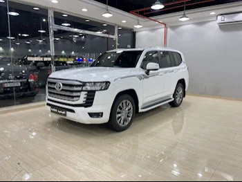 Toyota  Land Cruiser  GXR Twin Turbo  2022  Automatic  68,000 Km  6 Cylinder  Four Wheel Drive (4WD)  SUV  White  With Warranty