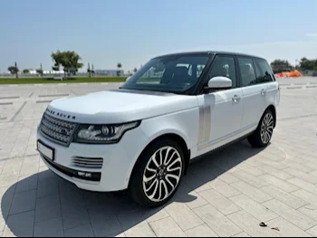 Land Rover  Range Rover  Vogue  Autobiography  2014  Automatic  226,000 Km  8 Cylinder  Four Wheel Drive (4WD)  SUV  White