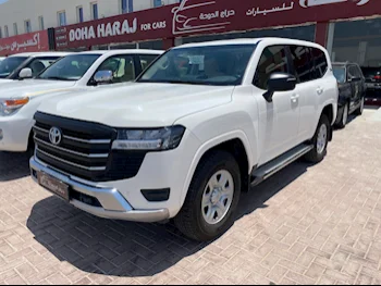 Toyota  Land Cruiser  GX  2022  Automatic  71,000 Km  6 Cylinder  Four Wheel Drive (4WD)  SUV  White  With Warranty