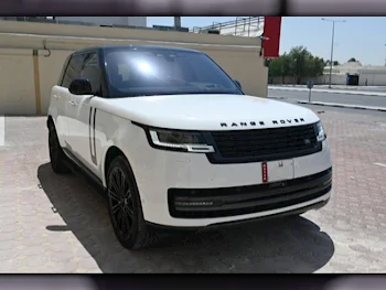 Land Rover  Range Rover  Vogue HSE  2023  Automatic  21,000 Km  8 Cylinder  Four Wheel Drive (4WD)  SUV  White  With Warranty