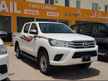 Toyota  Hilux  2020  Automatic  68,000 Km  4 Cylinder  Four Wheel Drive (4WD)  Pick Up  White
