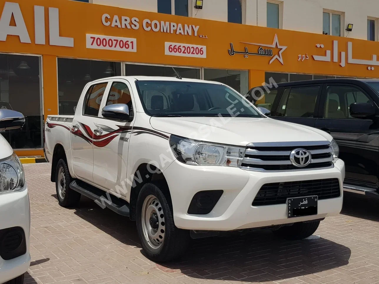 Toyota  Hilux  2020  Automatic  68,000 Km  4 Cylinder  Four Wheel Drive (4WD)  Pick Up  White