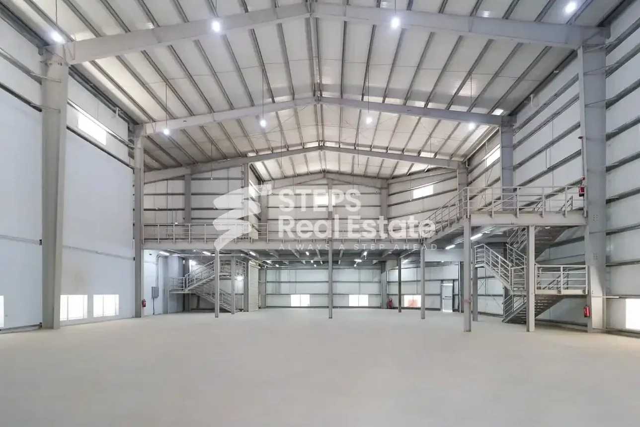 Warehouses & Stores - Al Wakrah  - Barkit Al Awamer  -Area Size: 2000 Square Meter