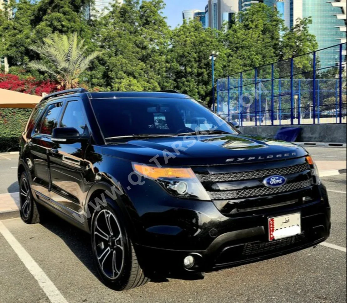 Ford  Explorer  Sport  2015  Tiptronic  80,000 Km  6 Cylinder  All Wheel Drive (AWD)  SUV  Black