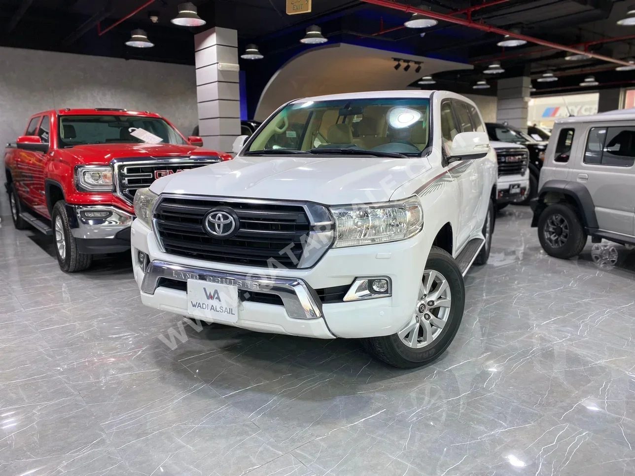 Toyota  Land Cruiser  G  2016  Automatic  260,000 Km  6 Cylinder  Four Wheel Drive (4WD)  SUV  White