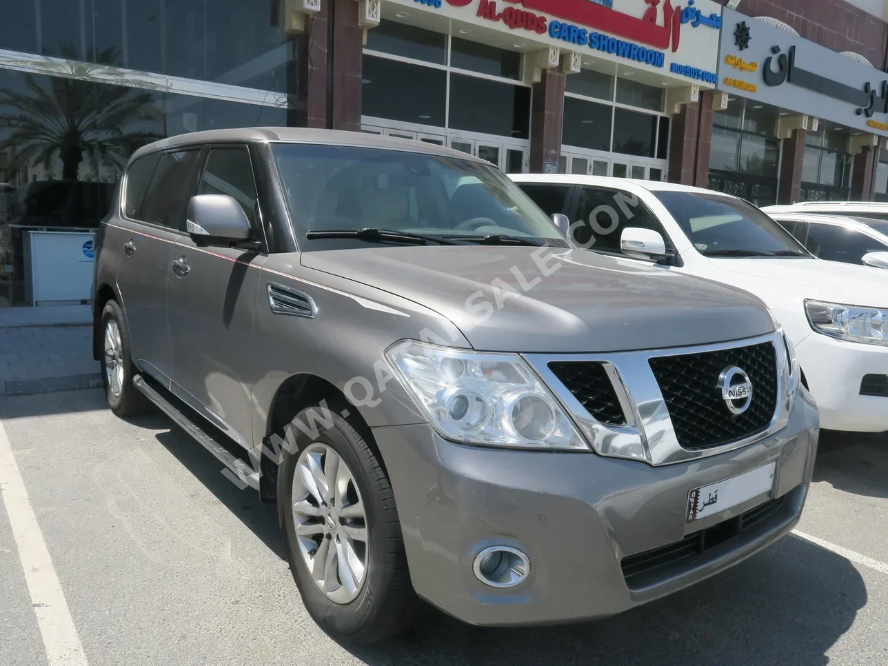 Nissan  Patrol  LE  2010  Automatic  265,000 Km  8 Cylinder  Four Wheel Drive (4WD)  SUV  Gray