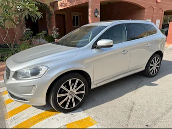 Volvo  XC  60  2015  Automatic  90,000 Km  6 Cylinder  All Wheel Drive (AWD)  SUV  Silver